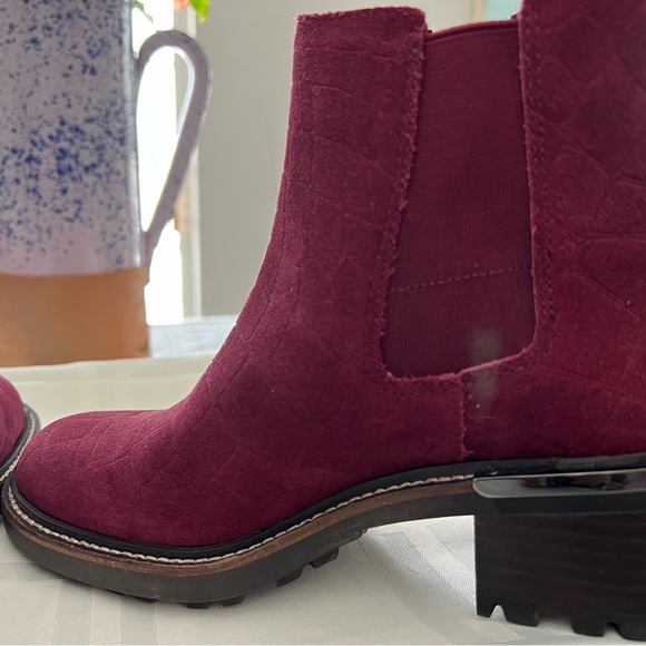 Vince Camuto Leather Suede Chelsea Boots - Kelivena - Picture 4 of 10